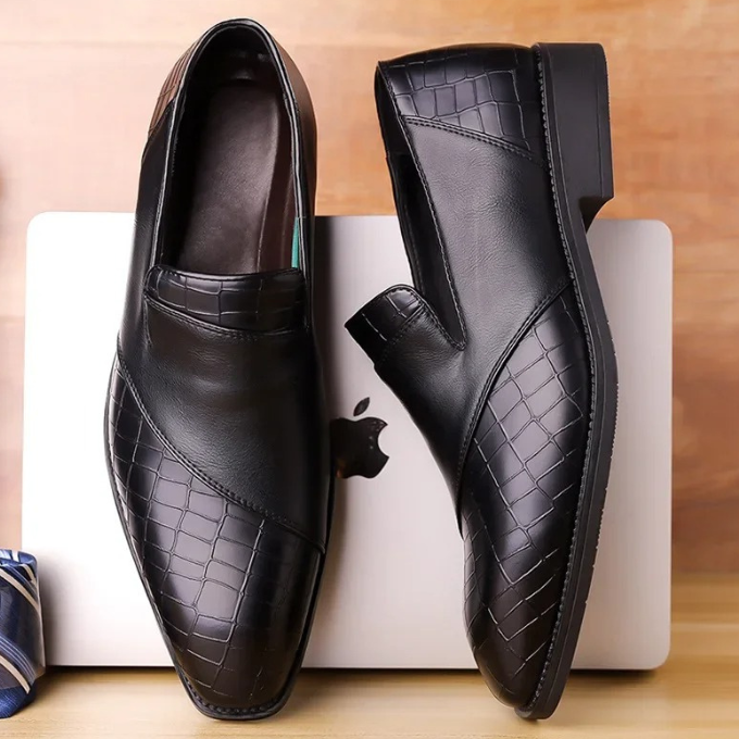 Marlowe Signature Loafer — Effortless Style, Superior Comfort