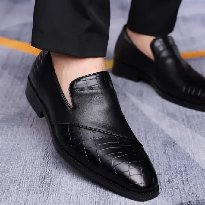 Marlowe Signature Loafer — Effortless Style, Superior Comfort